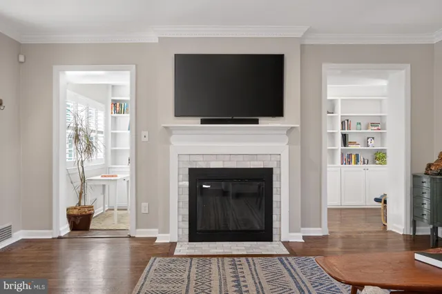 $1,100,000 | 413 Tennessee Avenue, Alexandria, VA 22305