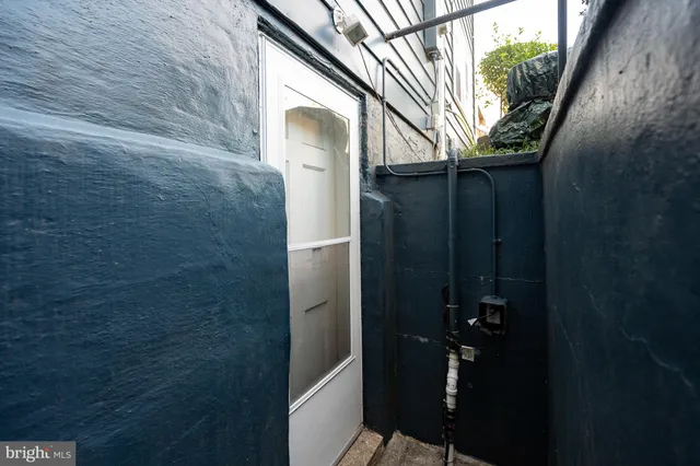 $1,100,000 | 413 Tennessee Avenue, Alexandria, VA 22305