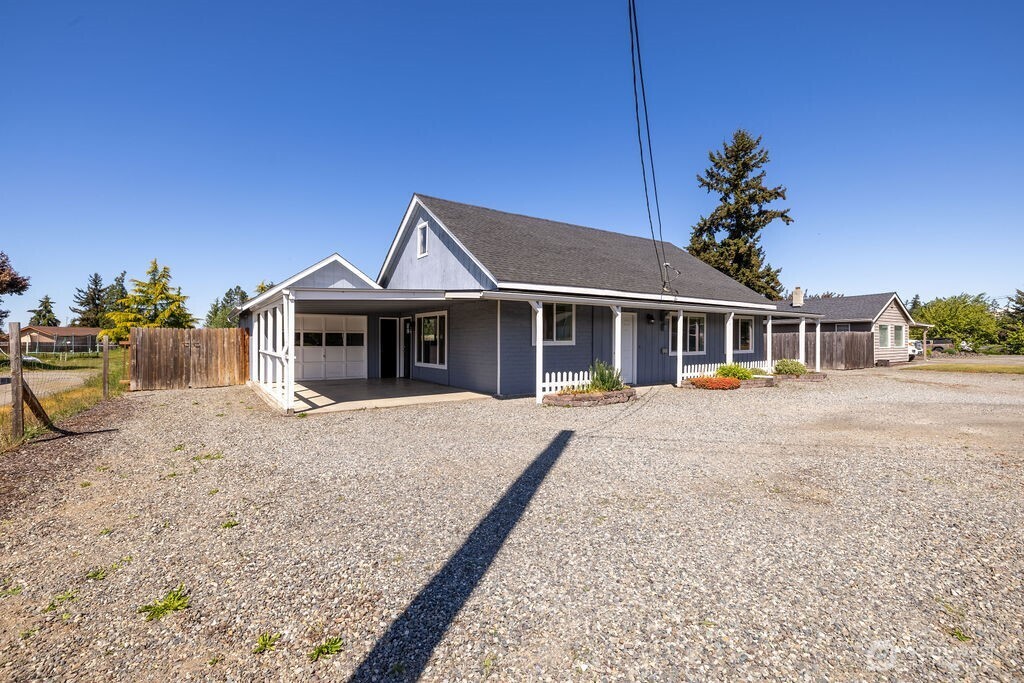 301 East Silberhorn Road Sequim, WA 98382 - Photo 3 of 39