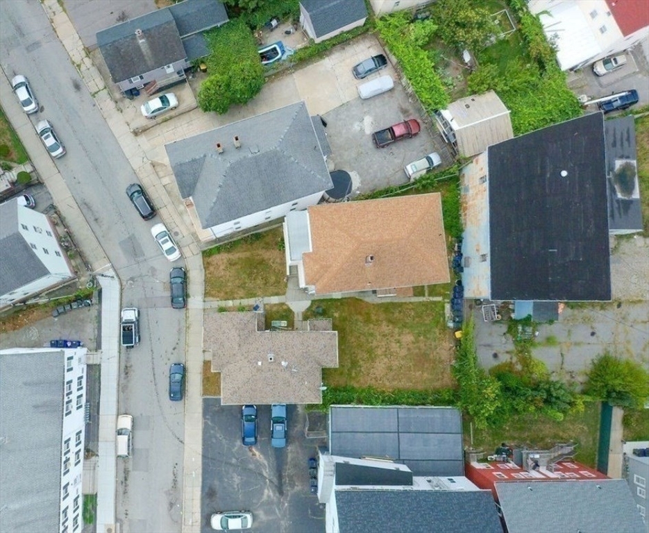289 5th Street Fall River, MA 02721 - Photo 2 of 9