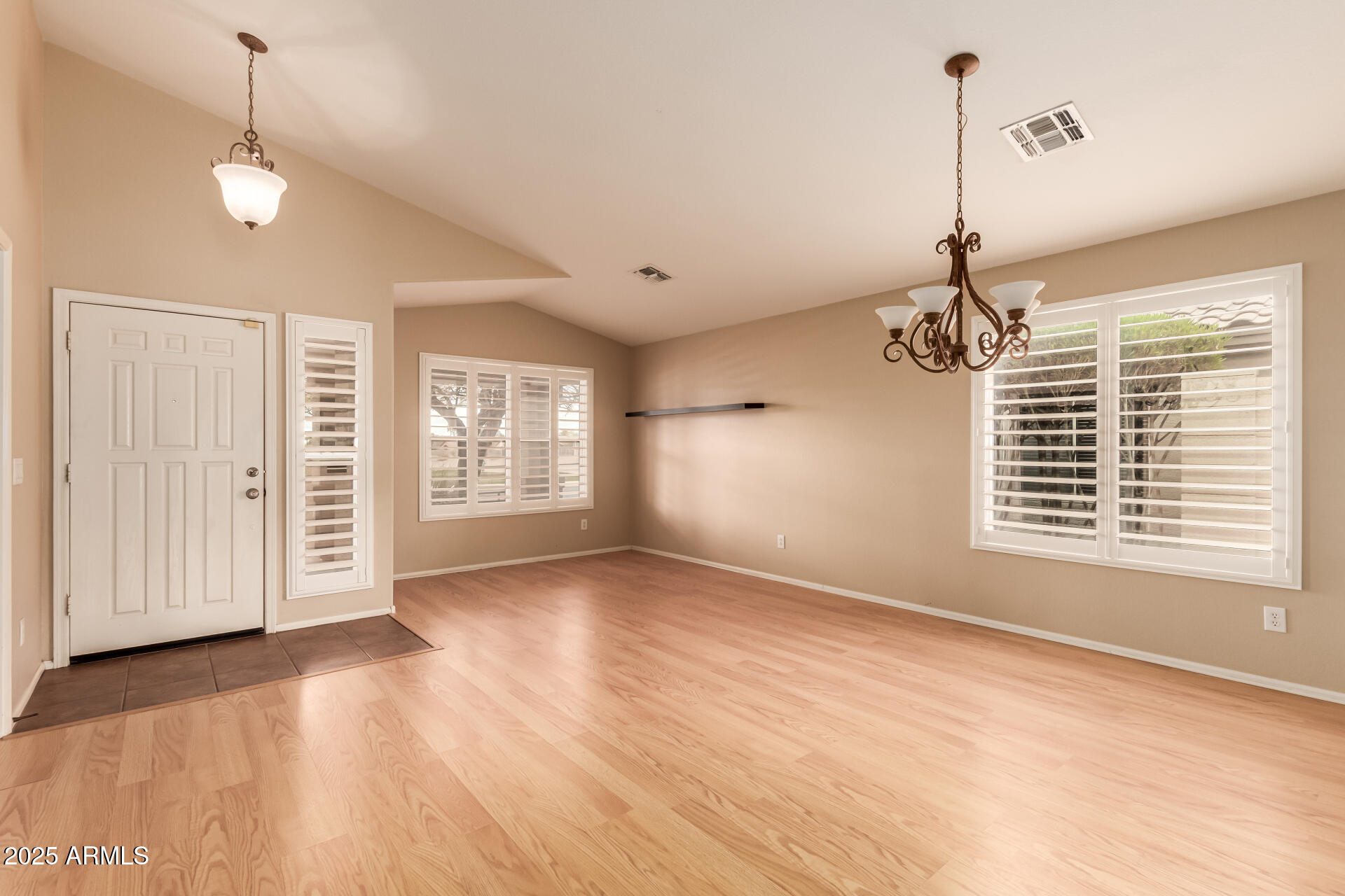 21651 North Van Loo Drive Maricopa, AZ 85138 - Photo 5 of 45 Entry