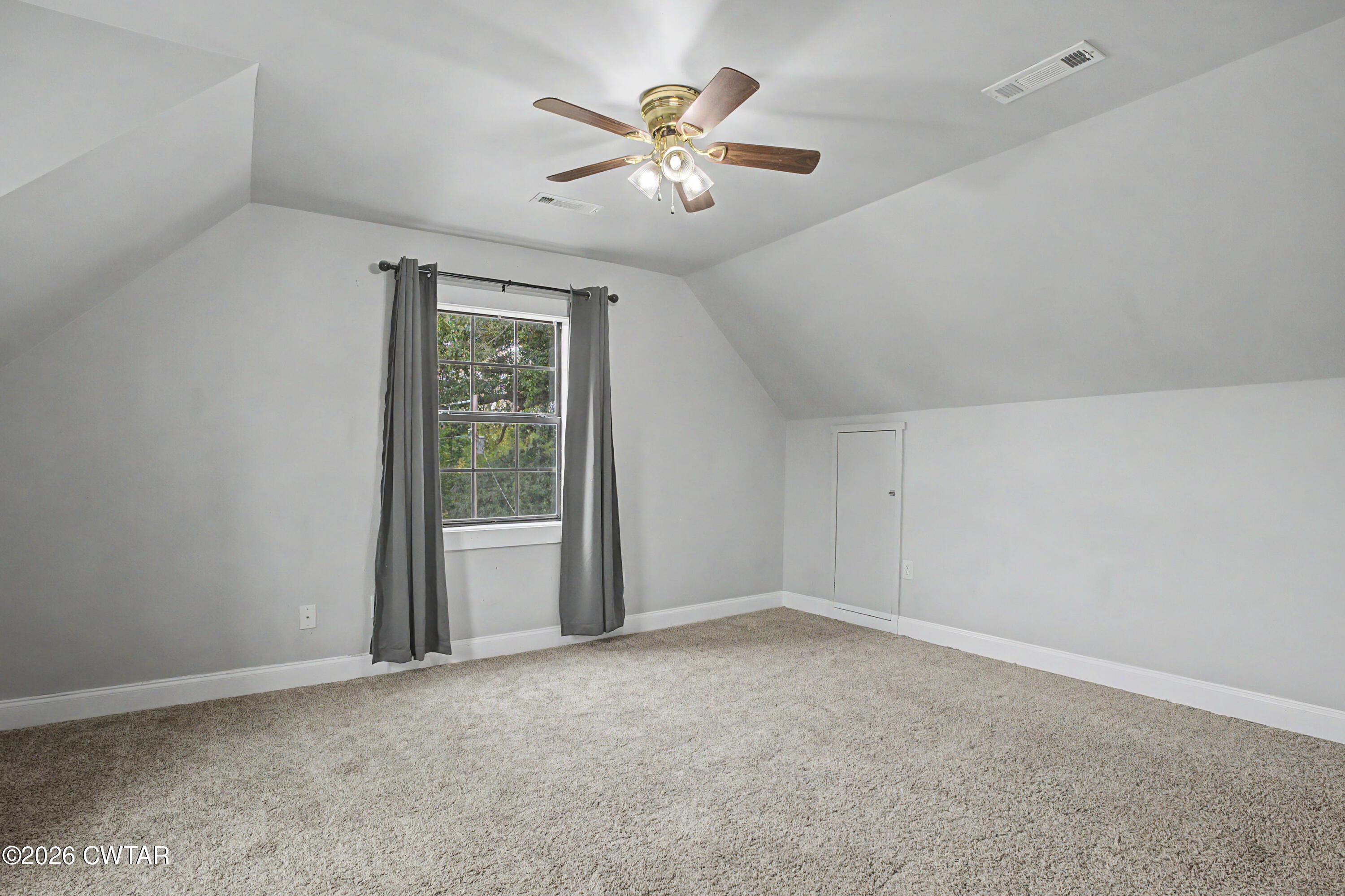 286 Baseline Road Kenton, TN 38233 - Photo 32 of 43 Bedroom 3 first angle