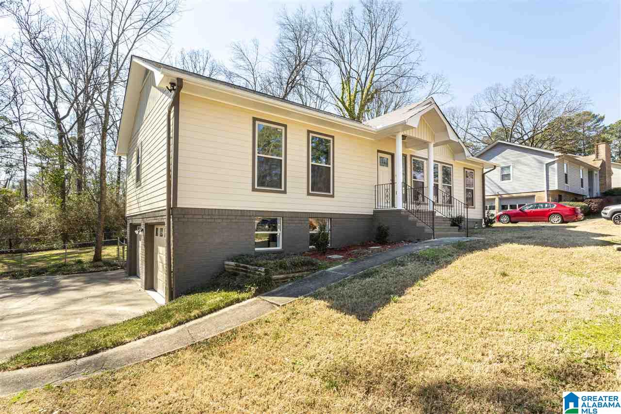 1139 Caribbean Circle Alabaster, AL 35007 - Photo 4 of 49