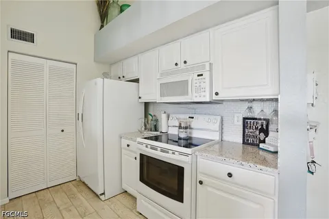 $185,000 | 4121 Residence Drive, Unit 324, Fort Myers, FL 33901