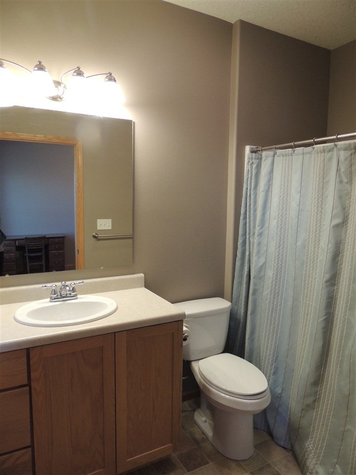 310 Old Oak Ridge Hills, IA 52235 - Photo 10 of 12 Gallery Image 10