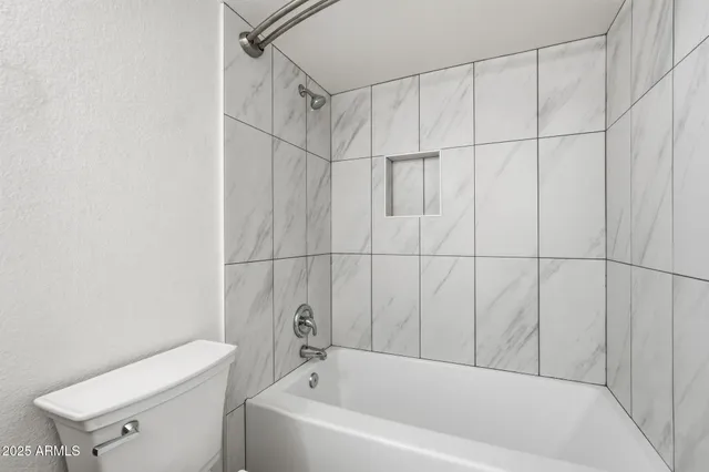 $3,000 | 4201 East Camelback Road, Unit 74, Phoenix, AZ 85018