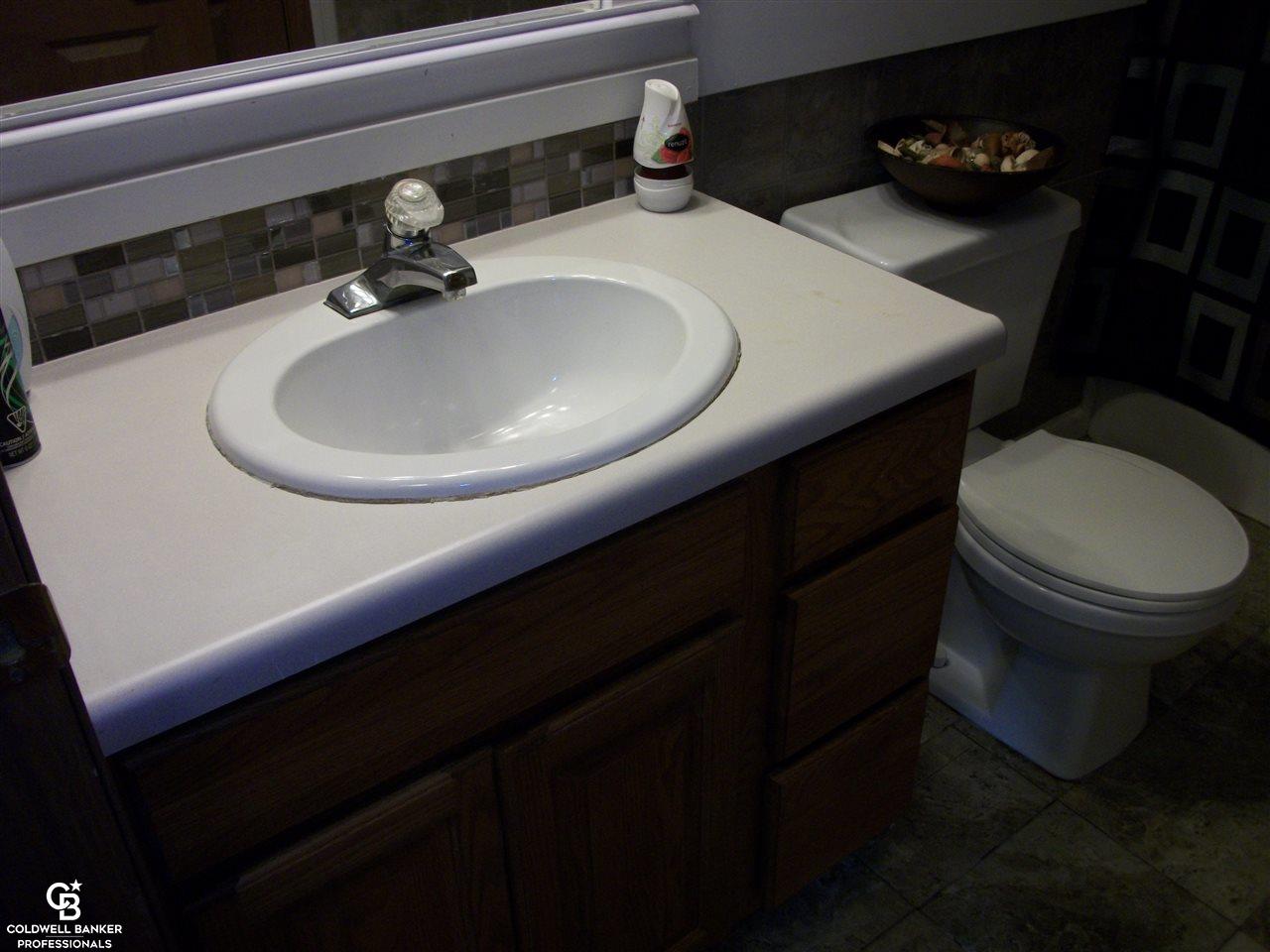 2290 West Harrington Road Croswell, MI 48422 - Photo 44 of 56 31247179-43.JPG