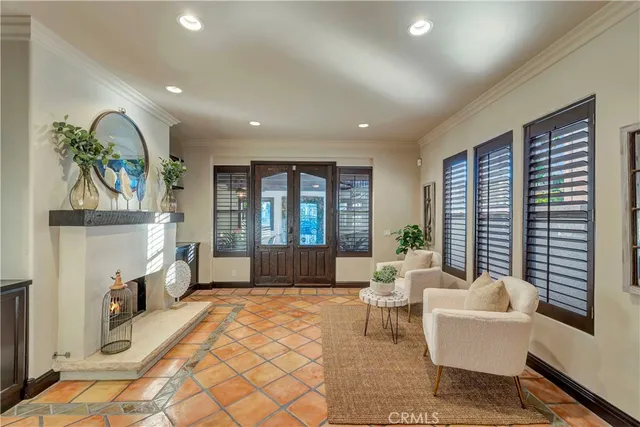 $1,995,000 | 221 Hartford Avenue, Huntington Beach, CA 92648