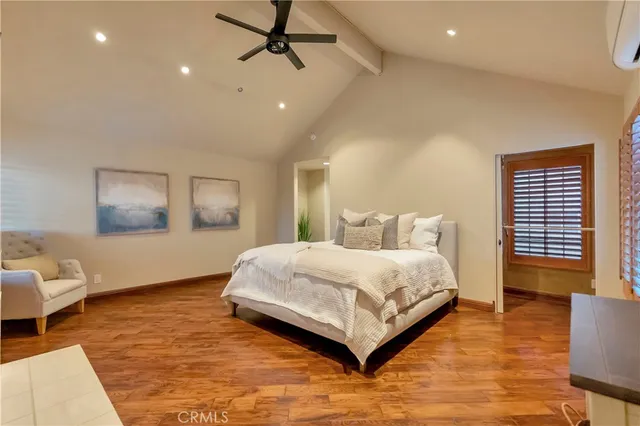 $1,995,000 | 221 Hartford Avenue, Huntington Beach, CA 92648