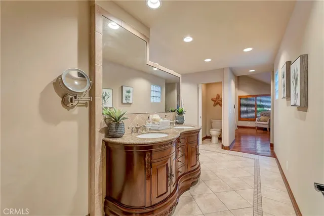 $1,995,000 | 221 Hartford Avenue, Huntington Beach, CA 92648