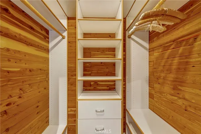 $1,995,000 | 221 Hartford Avenue, Huntington Beach, CA 92648