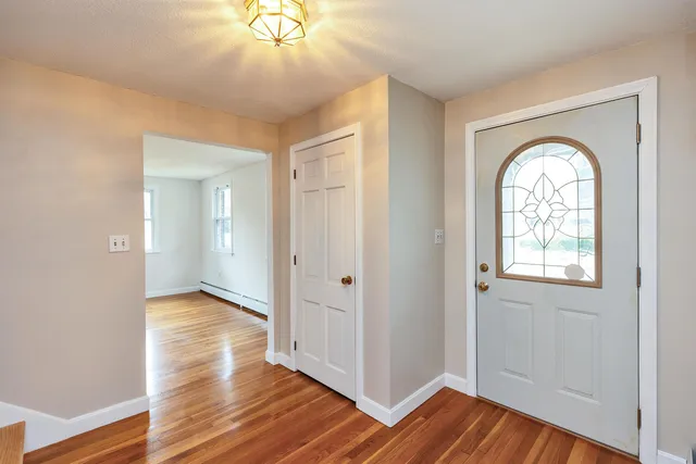 $650,000 | 5 Fernwood Drive, Merrimack, NH 03054