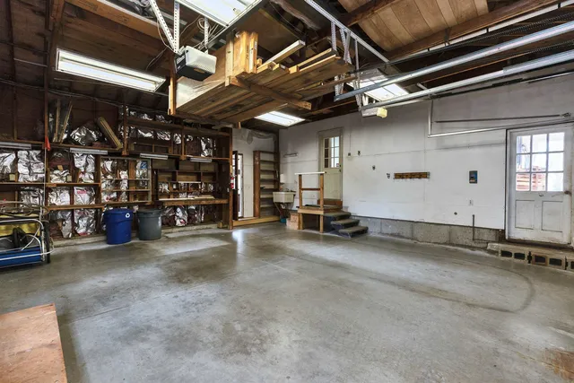 $650,000 | 5 Fernwood Drive, Merrimack, NH 03054