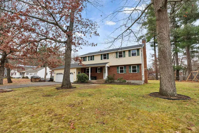 $650,000 | 5 Fernwood Drive, Merrimack, NH 03054