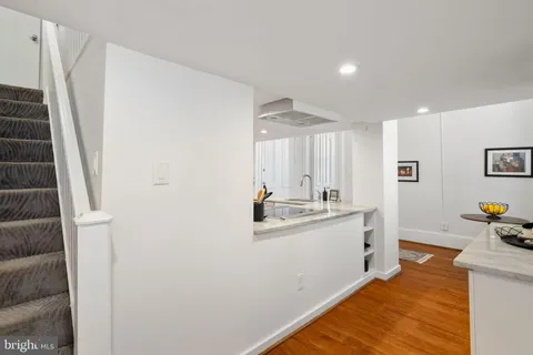 $330,000 | 1035 Spruce Street, Unit 102, Philadelphia, PA 19107