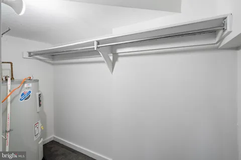 $330,000 | 1035 Spruce Street, Unit 102, Philadelphia, PA 19107