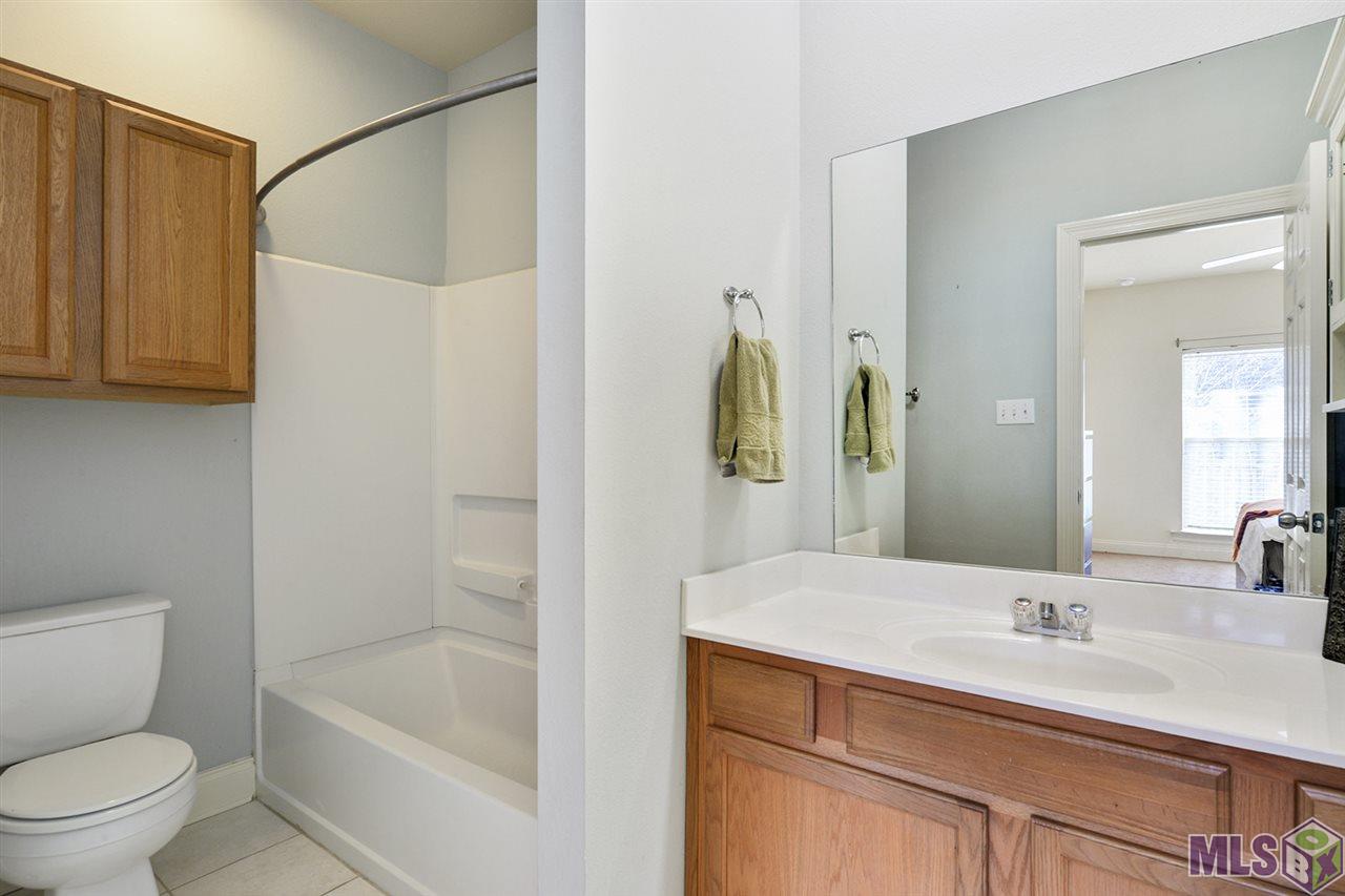 1741 Brightside Drive, Unit B8 Baton Rouge, LA 70820 - Photo 8 of 15 Gallery Image 8