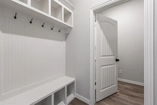 a view of a hallway with closet