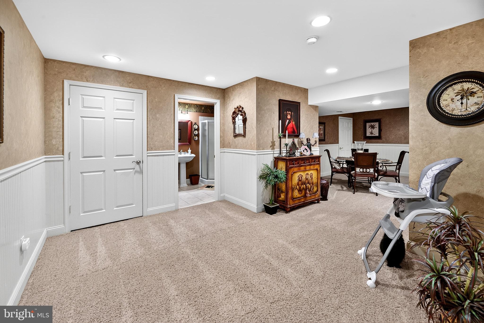 8 Oak Ridge Lane Sewell, NJ 08080 - Photo 13 of 35 Gallery Image 13