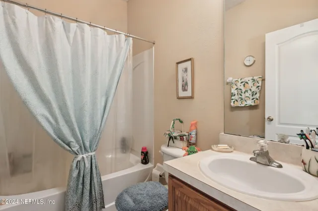 $2,400 | 3246 Millpond Court, Orange Park, FL 32065