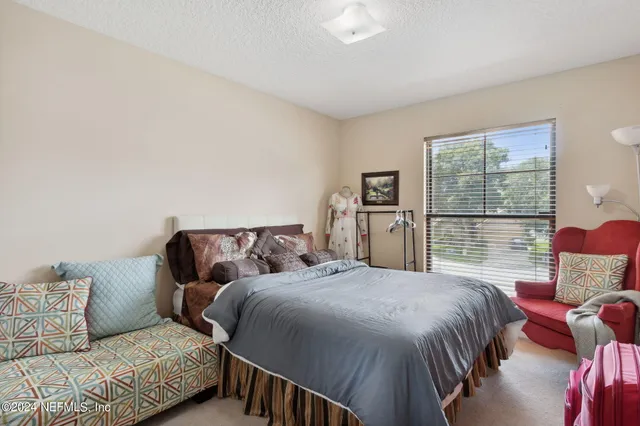 $2,400 | 3246 Millpond Court, Orange Park, FL 32065