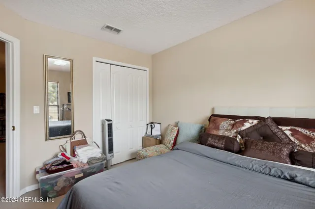 $2,400 | 3246 Millpond Court, Orange Park, FL 32065