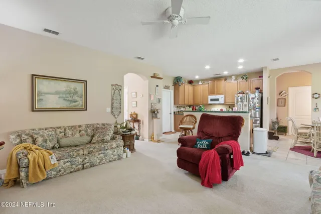 $2,400 | 3246 Millpond Court, Orange Park, FL 32065