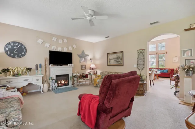 $2,400 | 3246 Millpond Court, Orange Park, FL 32065