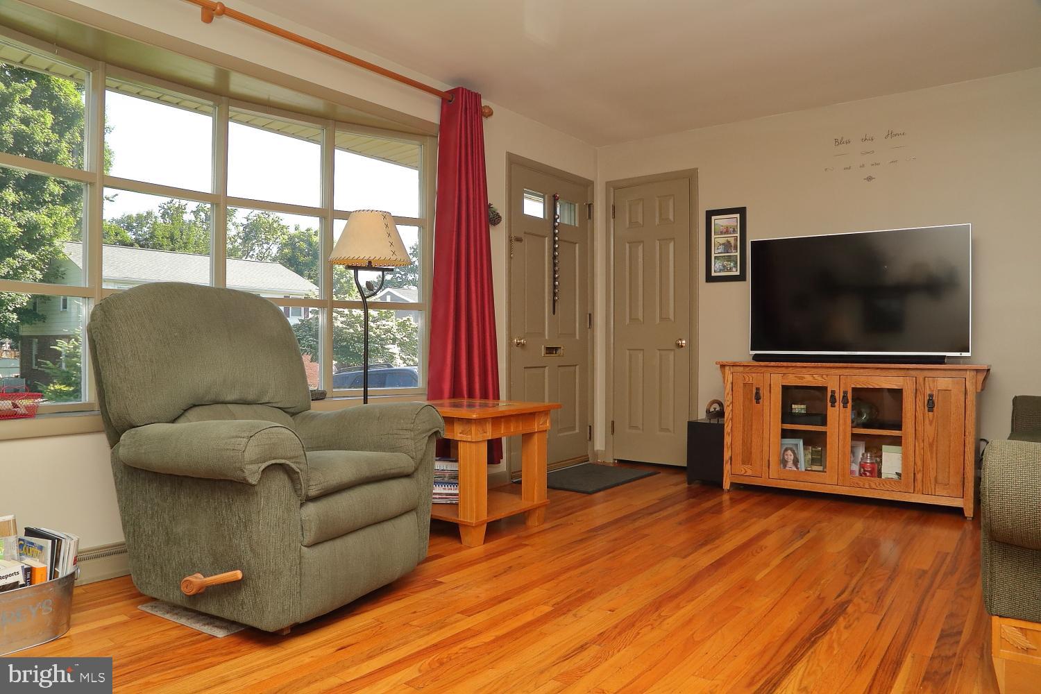 1770 Hemlock Road Lancaster, PA 17603 - Photo 8 of 15 Gallery Image 8
