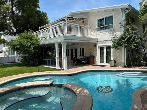 $2,950,000 | 1524 Argyle Drive, Fort Lauderdale, FL 33312