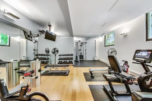 $569,000 | 100 East Bellevue Place, Unit 23B, Chicago, IL 60611