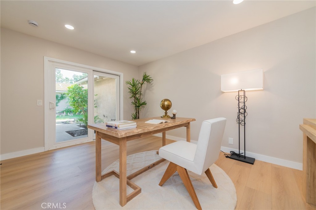 15 Rippling Streme Irvine, CA 92603 - Photo 32 of 50