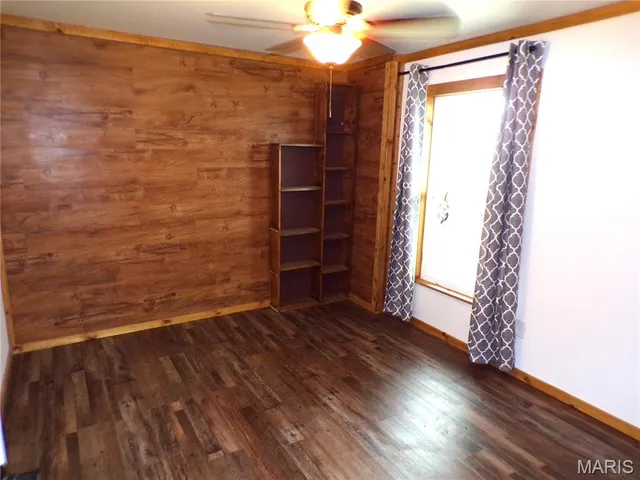 $295,500 | 108 Linder Drive, Winfield, MO 63389