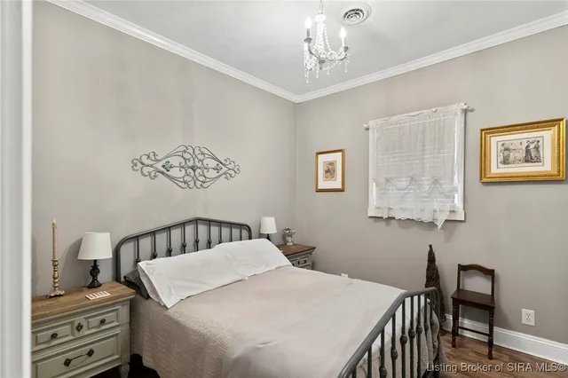 $209,900 | 906 West Main Street, Madison, IN 47250