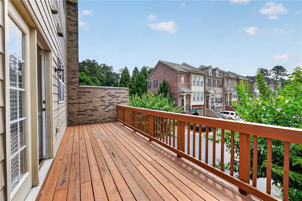 11 High Gate Trail Decatur, GA 30030 - Photo 10 of 24