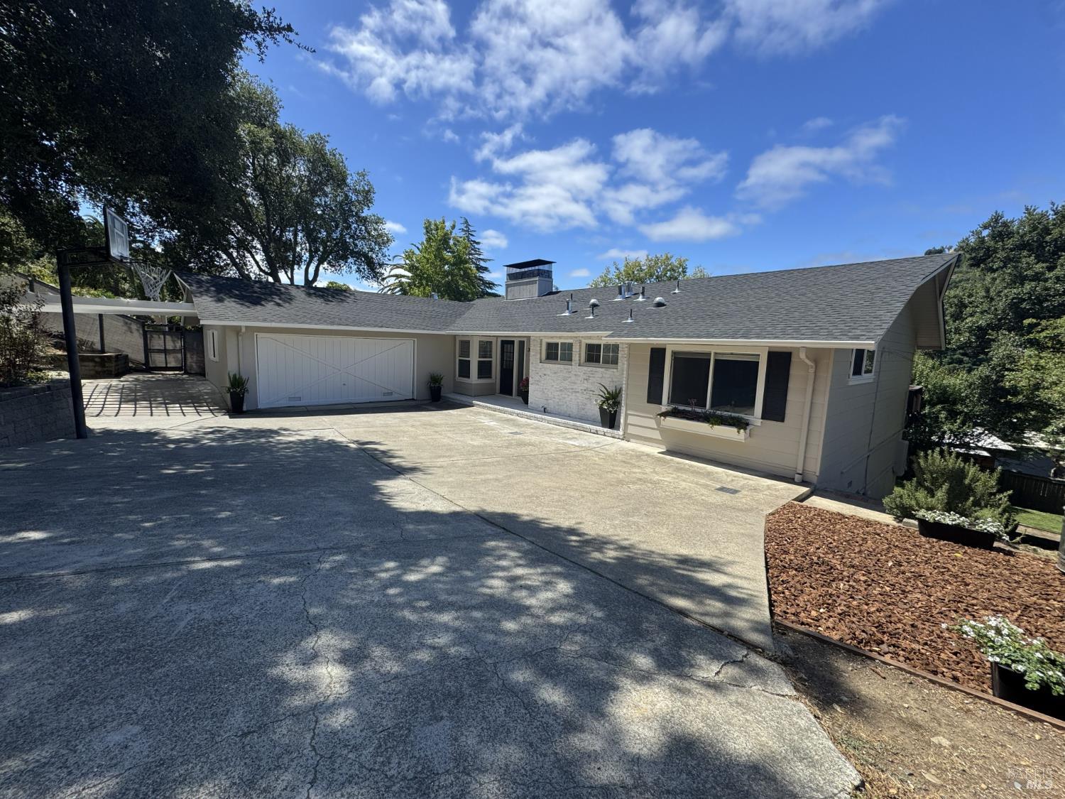 30 Martling Road San Anselmo, CA 94960 - Photo 1 of 46