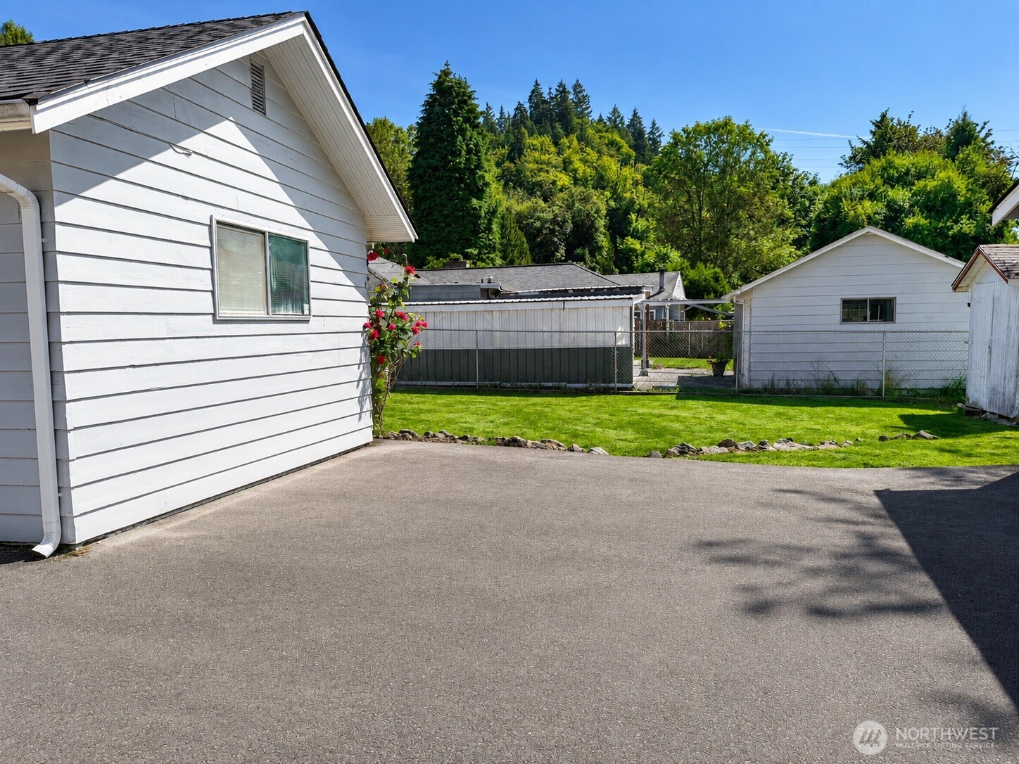 3301 Southeast 5th Street Renton, WA 98058 - Photo 11 of 20 Gallery Image 11