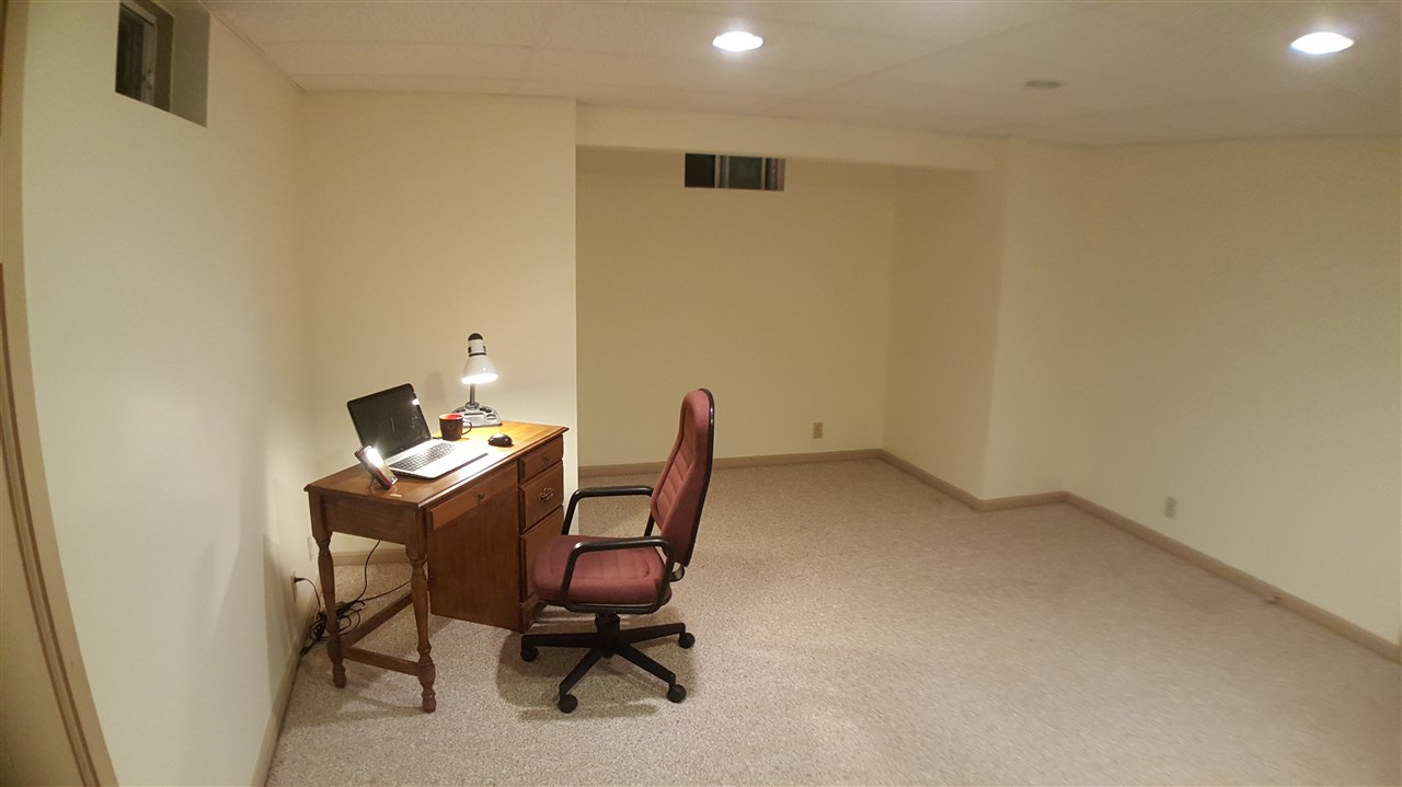 108 Snow Pond Road Concord, NH 03301 - Photo 38 of 40 Gallery Image 38