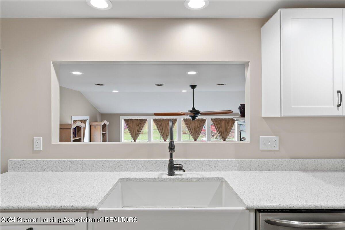 615 Covert Road Leslie, MI 49251 - Photo 10 of 52 32-Media Jett-32