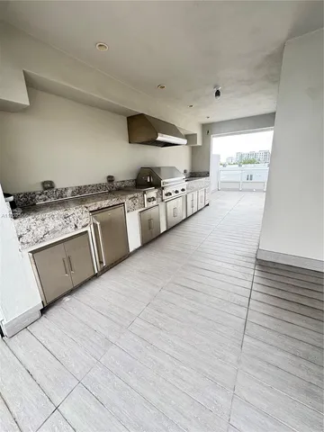 $920,000 | 10550 Northwest 65th Lane, Doral, FL 33178