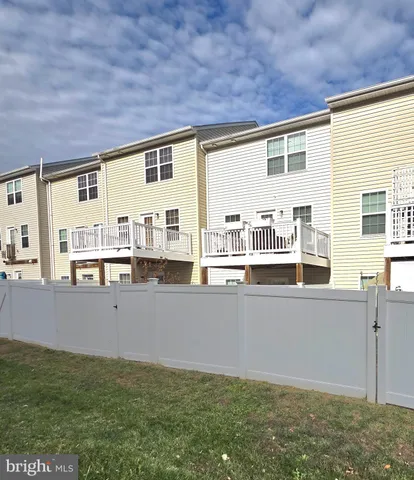 a house view with a outdoor space
