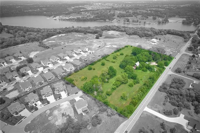 $649,950 | 25020 West 143rd Street, Olathe, KS 66061