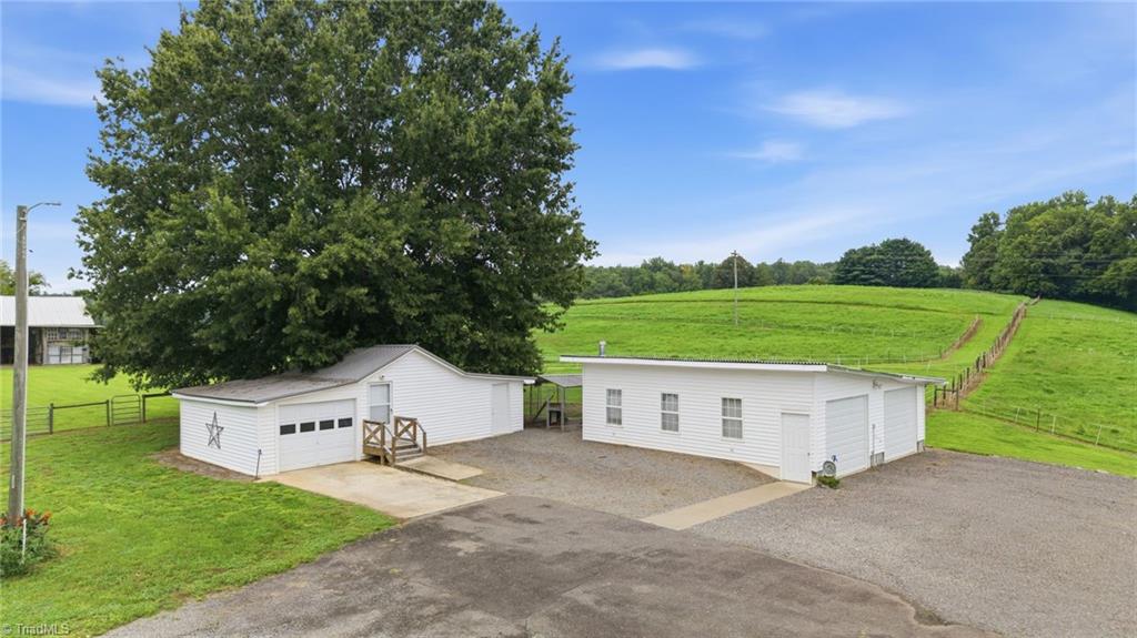 1824 Binkley Road East Bend, NC 27018 - Photo 46 of 49 Gallery Image 46