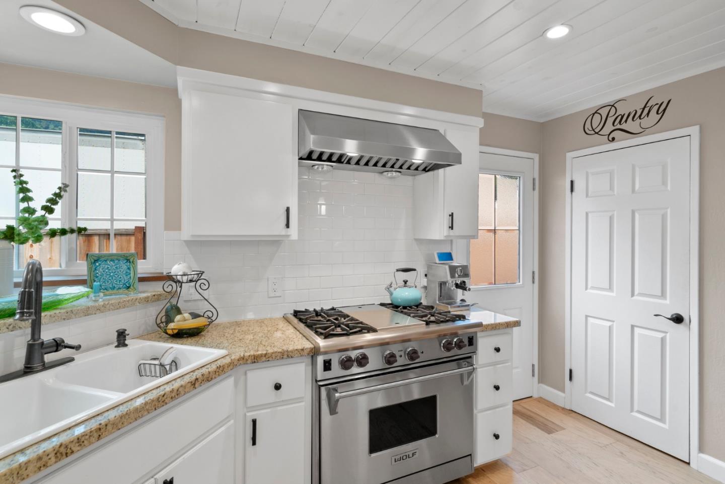 333 Rancho Rio Avenue Ben Lomond, CA 95005 - Photo 12 of 55 Gallery Image 12