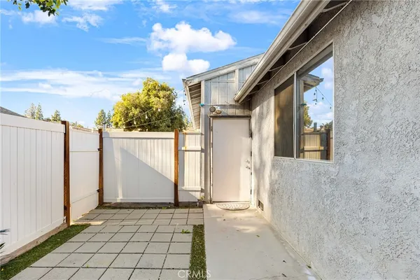 $2,795 | 15549 Ludlow Street, Unit A, Mission Hills, CA 91345