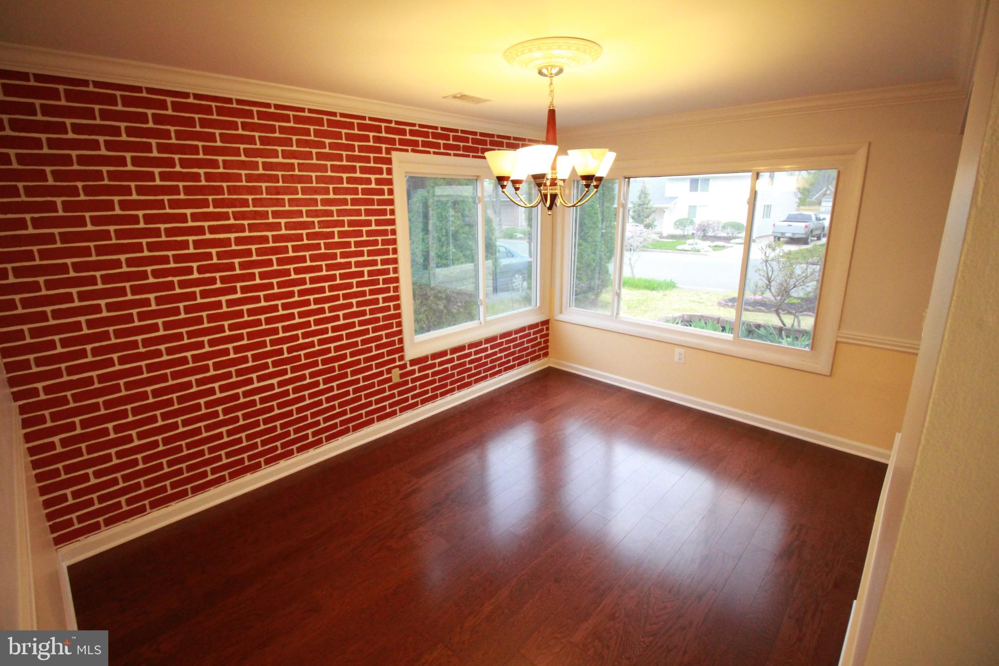 161 South Fox Road Sterling, VA 20164 - Photo 13 of 37 Gallery Image 13