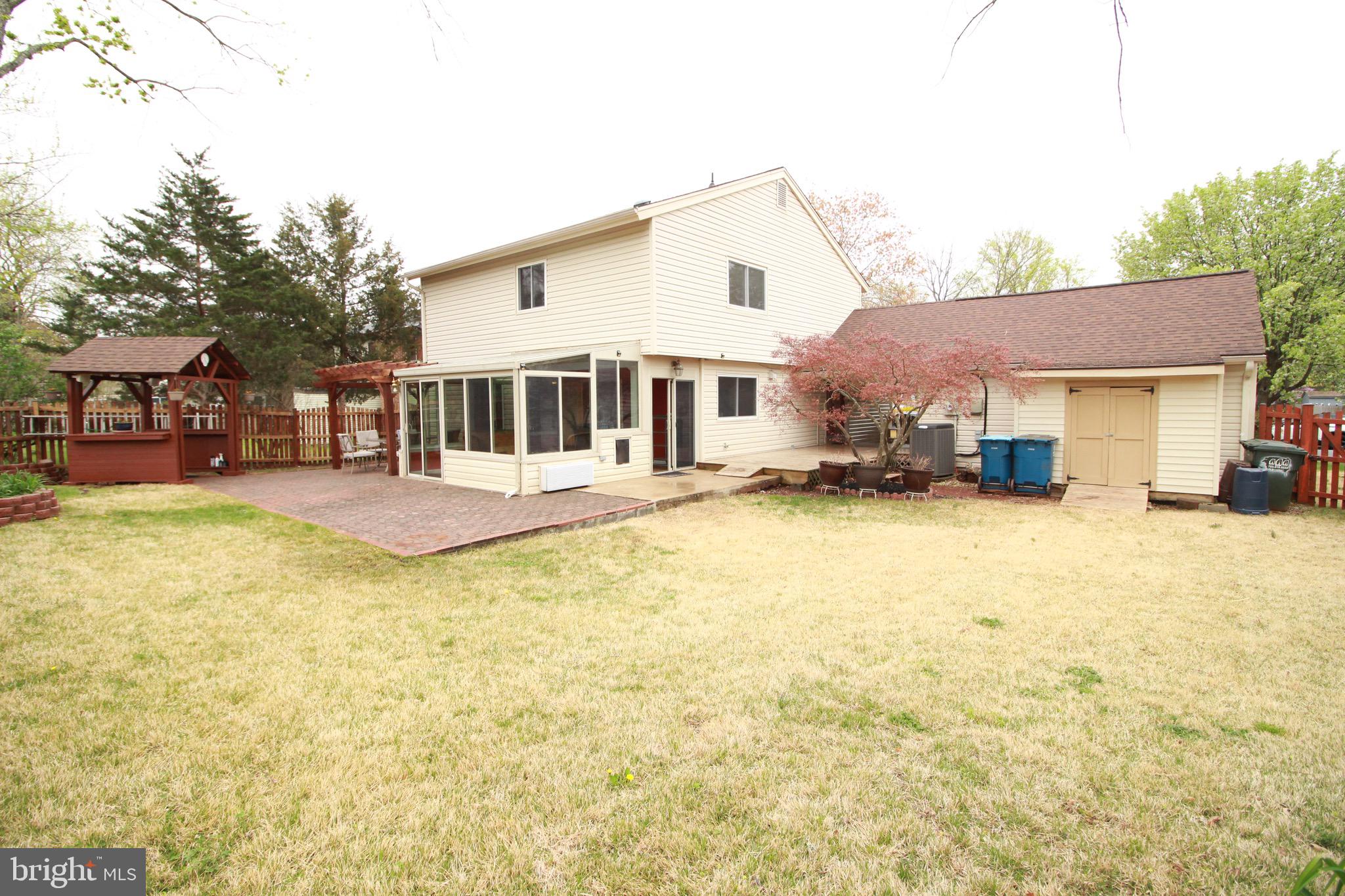161 South Fox Road Sterling, VA 20164 - Photo 8 of 37 Gallery Image 8