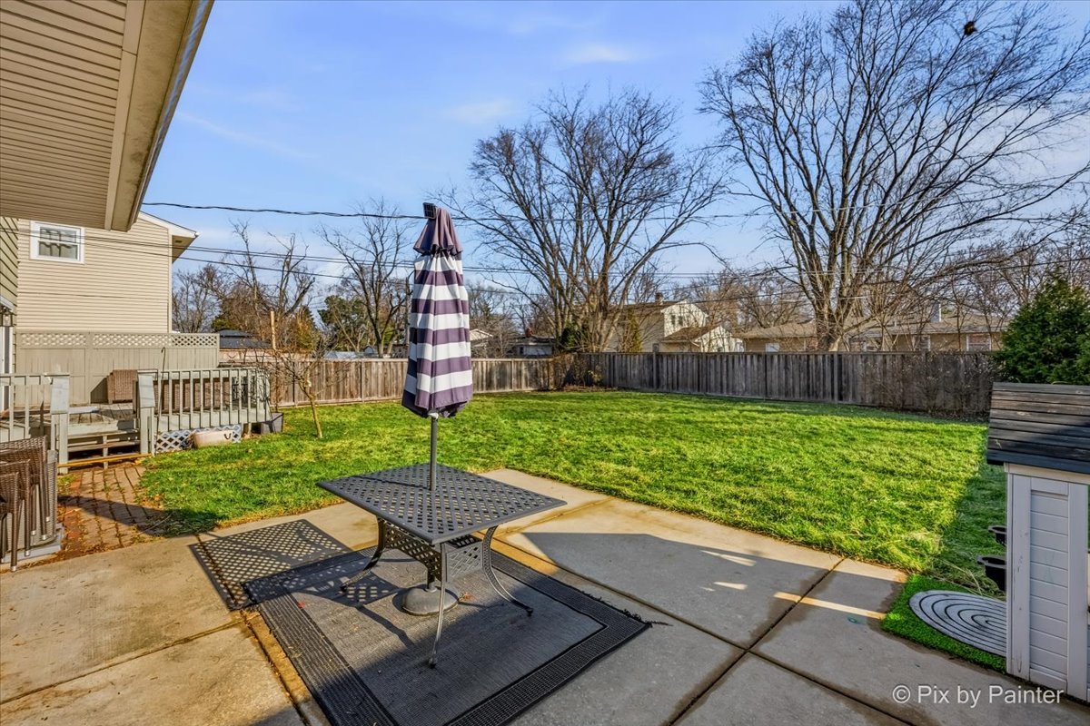 152 Walnut Drive St. Charles, IL 60174 - Photo 25 of 30 a view of a backyard with sitting area