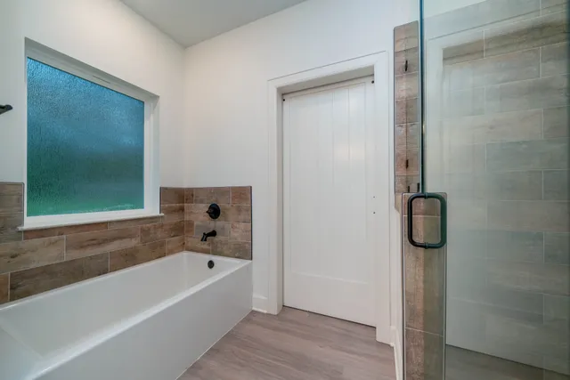 a bathroom with a bathtub