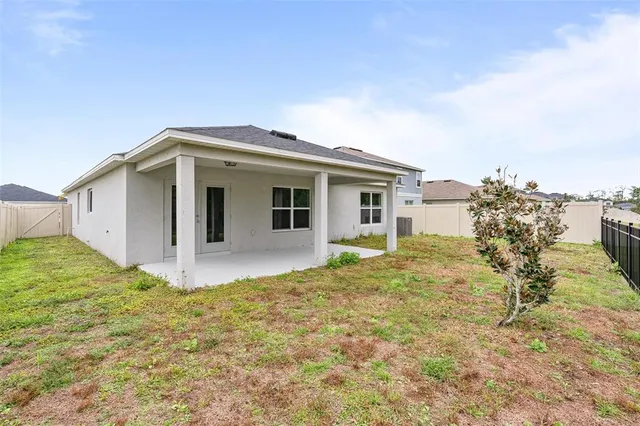 $2,300 | 1557 Venice Lane, Davenport, FL 33896